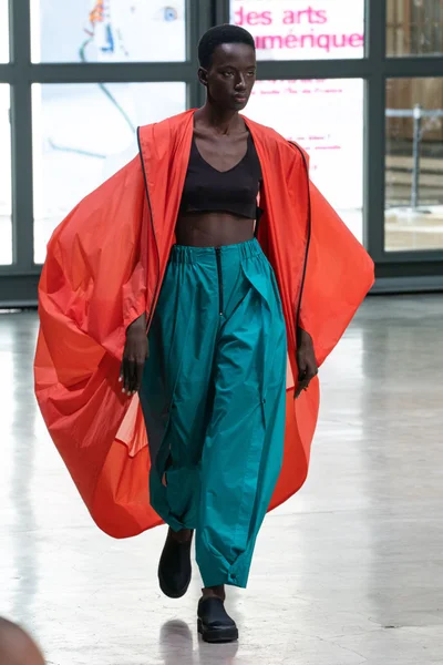 Look 26